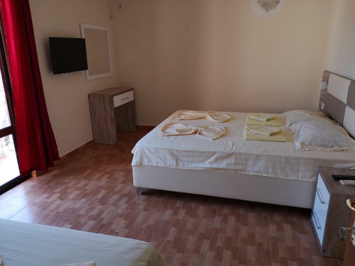 Rooms Ibrocevic 乌尔齐尼 外观 照片